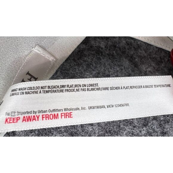 Flora Nikrooz UO Cami Top XS Cream Lace Semi Sheer Coquette Feminine Fairy NEW - Picture 10 of 12